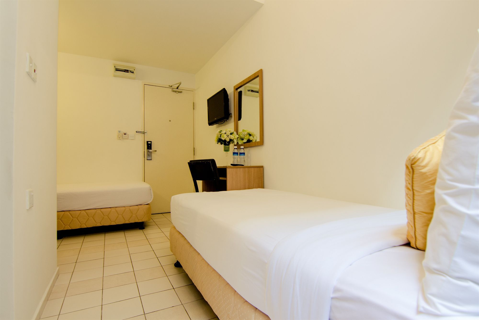 City Campus Lodge And Hotel Куала-Лумпур Экстерьер фото